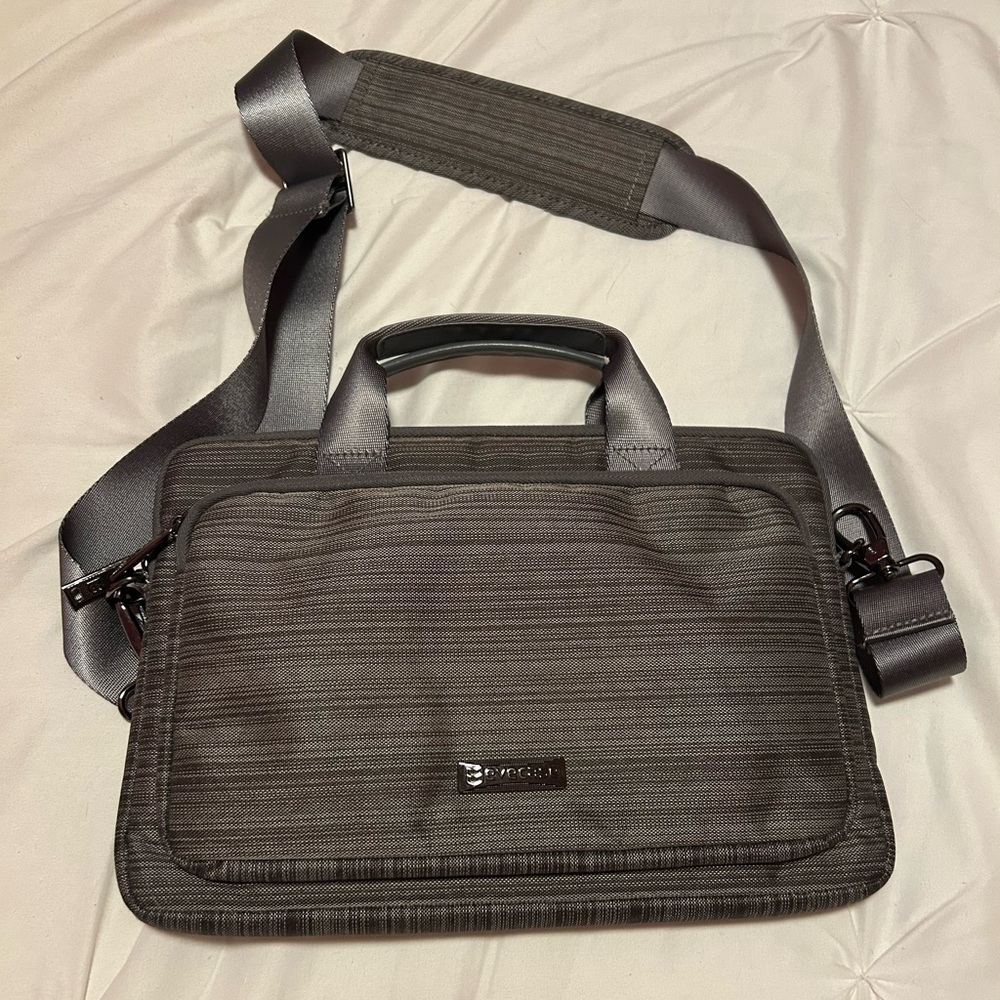 Crossbody Laptop Bag
